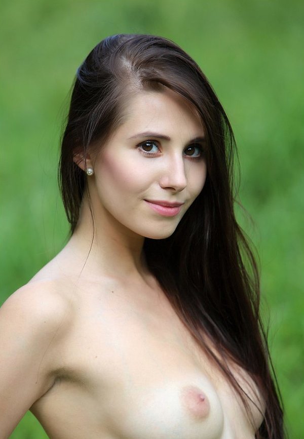 Ксения, 18